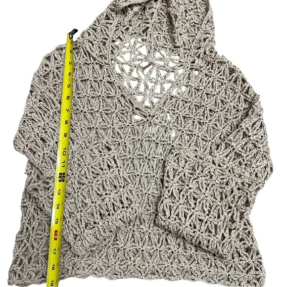 Free People Crochet Knit Hooded Sweater SZ Small Tan Beach Wear Summer EUC - Picture 7 of 9